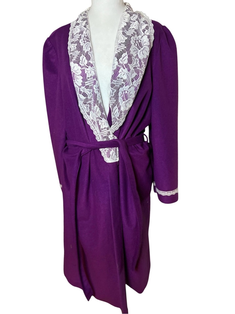 Vintage Sears Plus Size Purple Robe with White Lace Trim